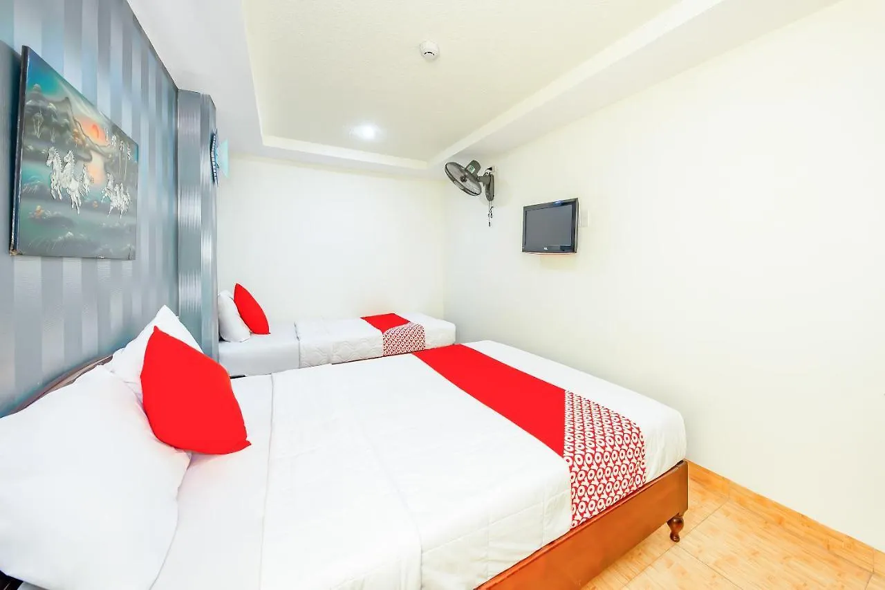 Oyo 243 Eden Hotel נה טראנג וייטנאם