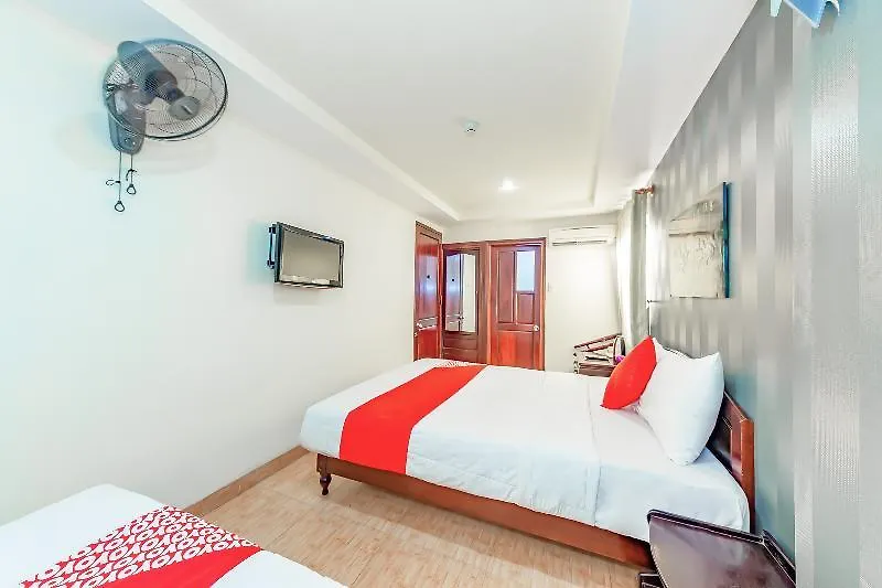 **  Oyo 243 Eden Hotel נה טראנג וייטנאם