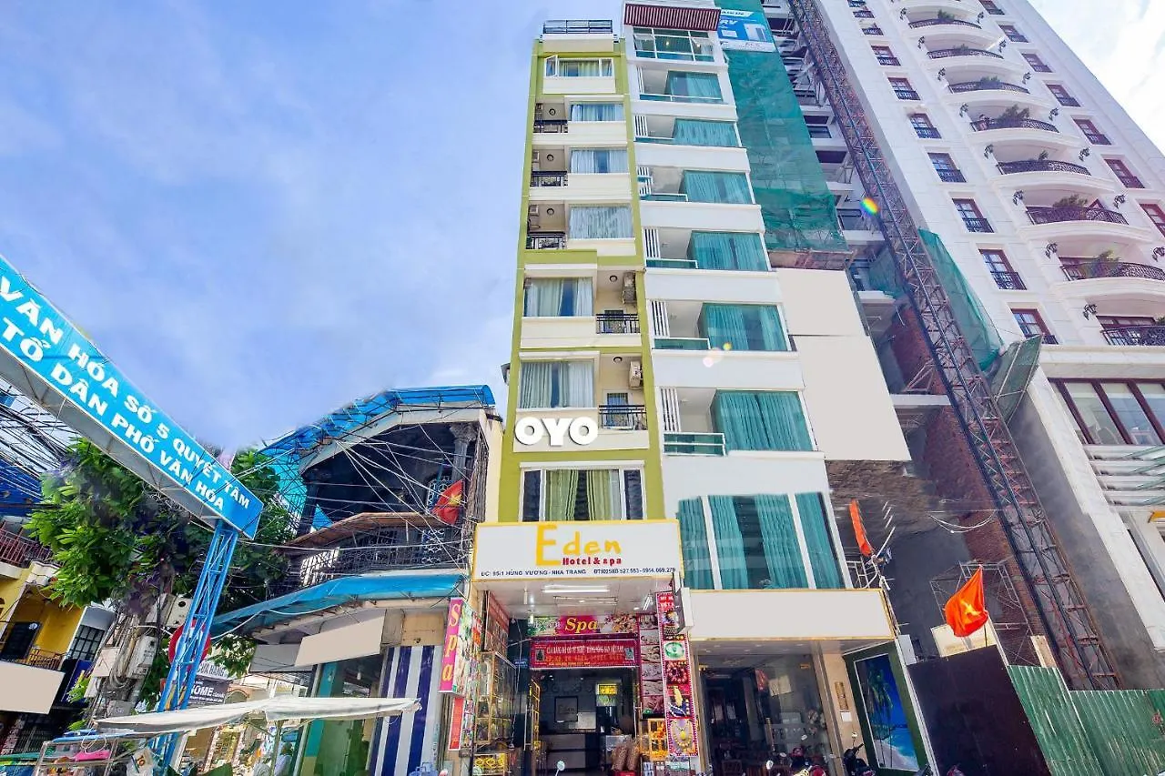 Oyo 243 Eden Hotel Nha Trang 2*,  Vietname